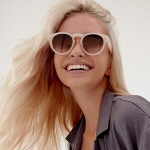 TOPFOXX Women's Beige CHELSEA Brown Lens Round Gradient Sunglasses